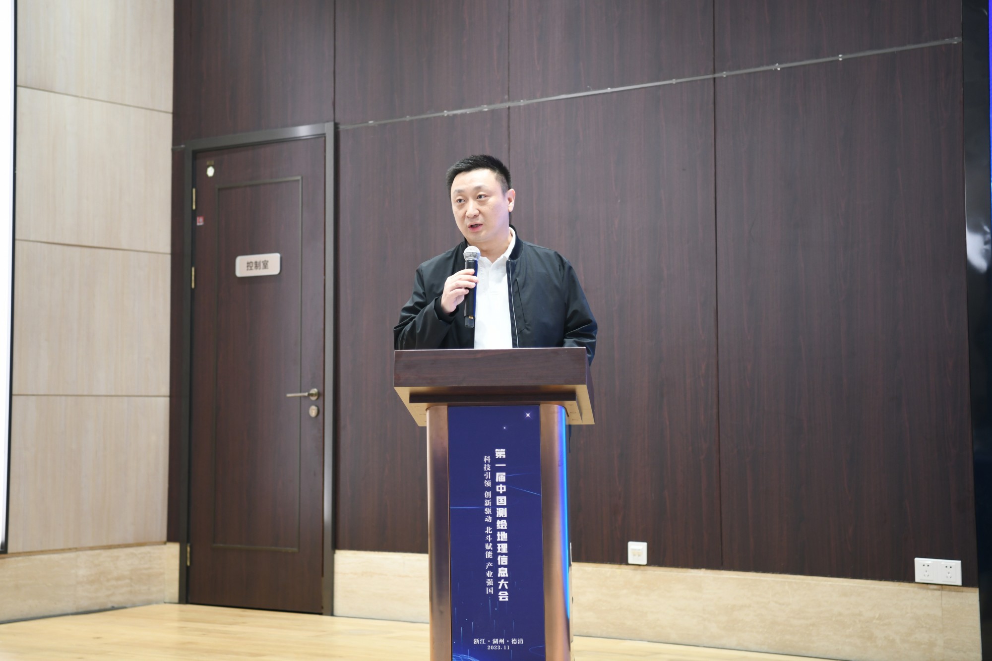 DSC_6931_副本.jpg